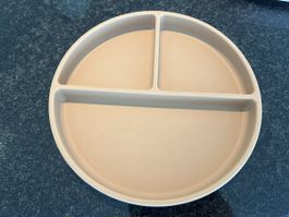 Mushie Teller beige, sehr guter Zustand.