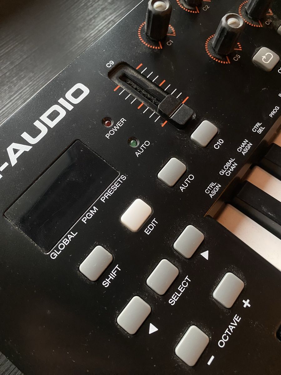 M-Audio Mischpulte: M-Audio Oxygen 25 USB MIDI Controller – top Zustand – Neu (gemäss Beschreibung) aus Kirchberg BE von swiss_slab 4