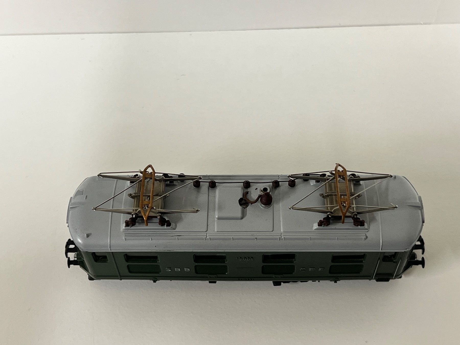 Kleinbahn Modellini di ferrovie: KLEINBAHN  SBB Re 4/4 10005 – Usato da Geroldswil venduto da TopTrain54 5