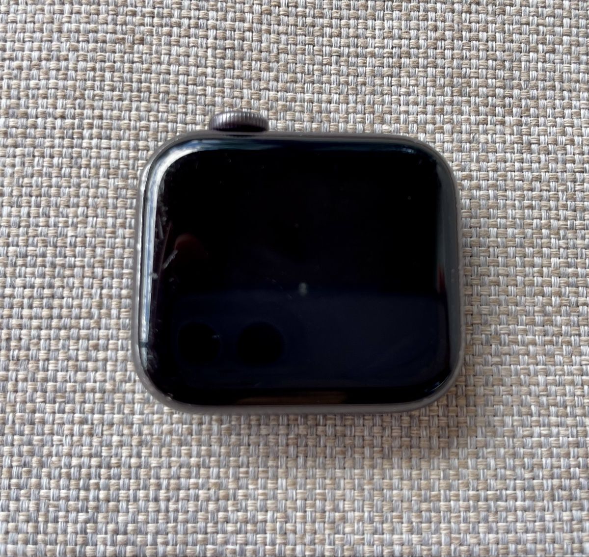 Apple Smartwatch: Apple Watch SE (1. Generation) – Usato da Einsiedeln venduto da rt. 4