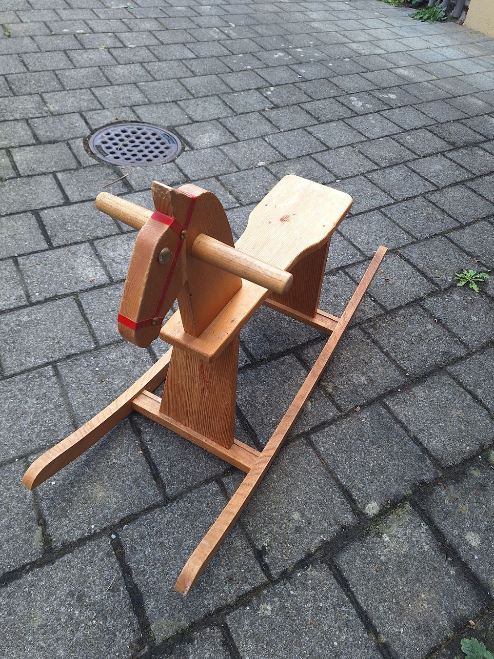 Altre altalene da giardino: Schaukelpferd aus Holz - Vintage – Usato da Aarau venduto da Chillkrot 2