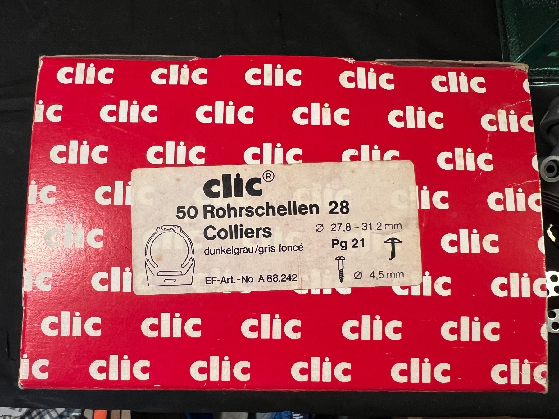 Supporti a parete: Click Rohrschellen Befestgungen 28 – Nuovo e nell'imballaggio originale da Niederrohrdorf venduto da ledergerber