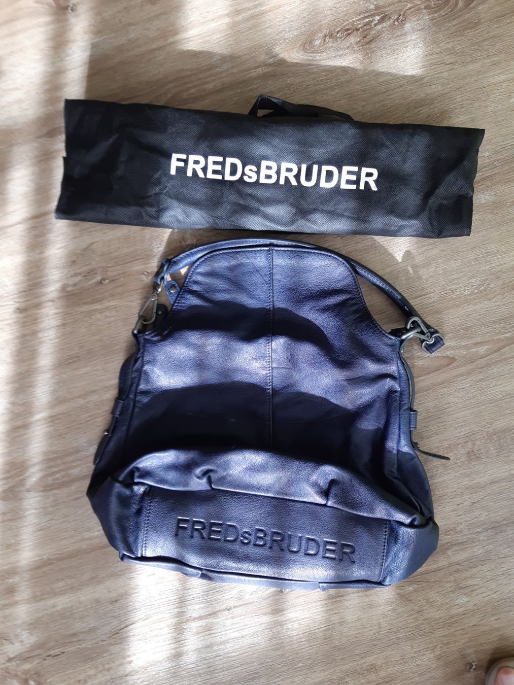 FredsBruder Borse da donna: Tasche von FredsBruder – Nuovo e nell'imballaggio originale da Thierachern venduto da Shila99