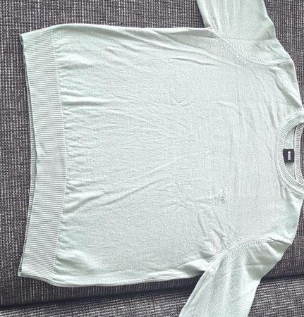 Edler BOSS Pullover, hellgrün, Grösse S, Top Zustand!
