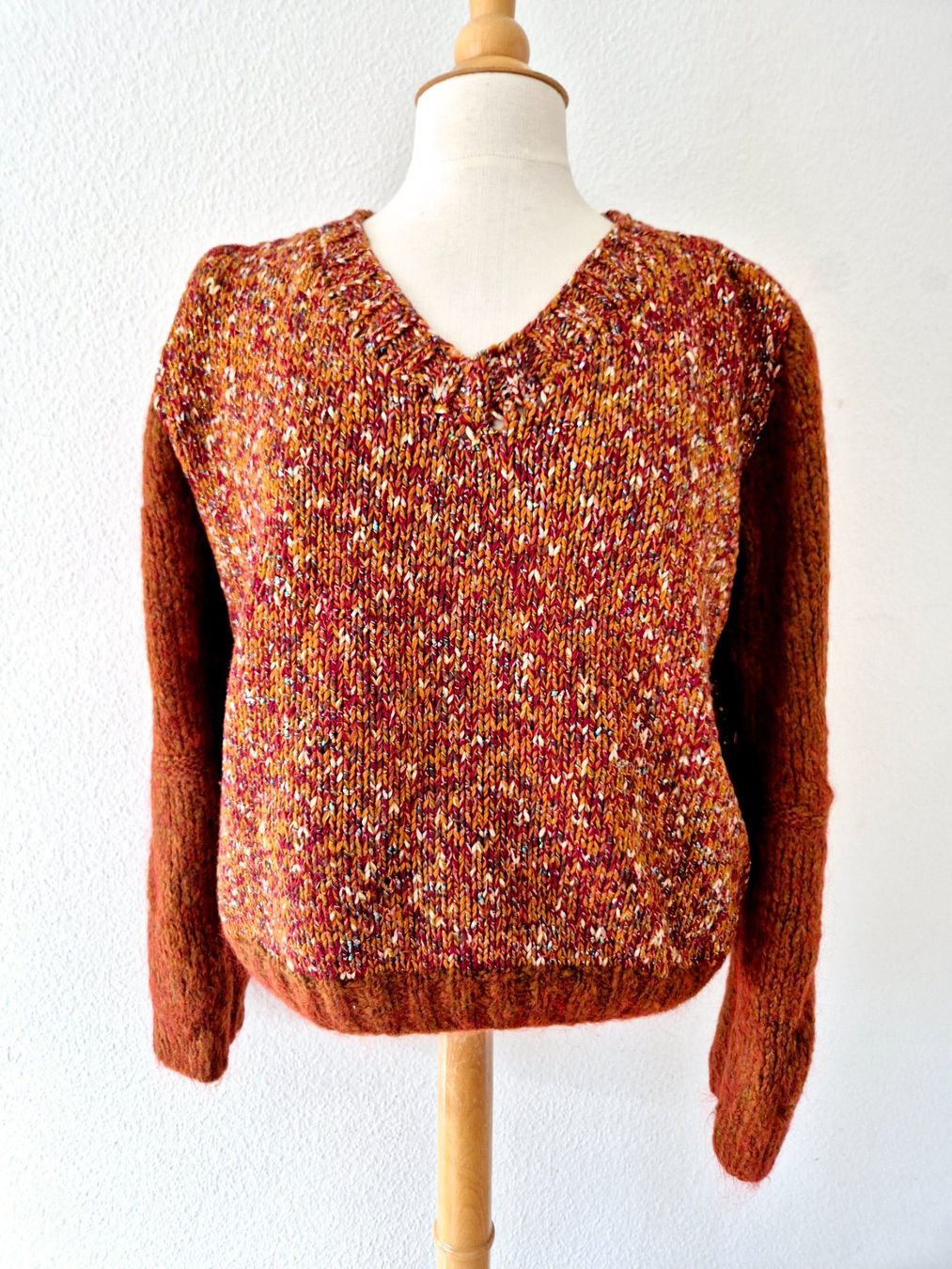 Maglioni & Felpe: PULLOVER UNIKAT EINZELSTÜCK HANDMADE M 38 , TOP ZU JACKE – Nuovo (secondo la descrizione) da Elsau venduto da the-colorful-side 9