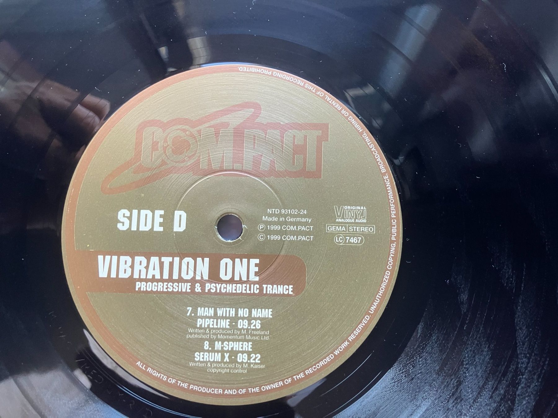 Schallplatten: Vibration One – Gebraucht aus Aarwangen von Jukebox3 8