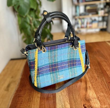 Japanese Luxury Brand Samantha Thavasa & Harris Tweed