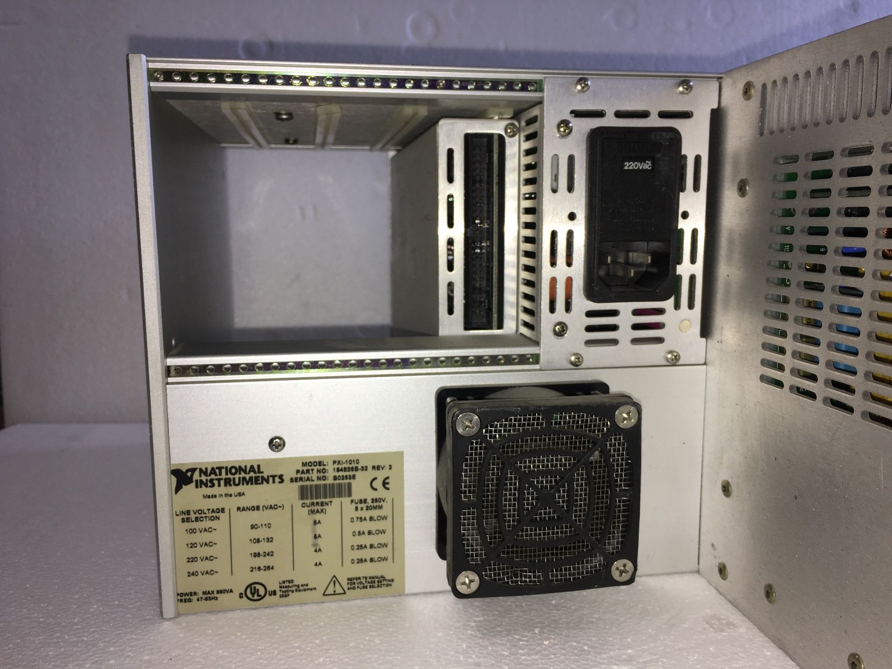 Messen: Rack d'acquisition PXI1010 – Gebraucht aus Delémont von Cannonus 3