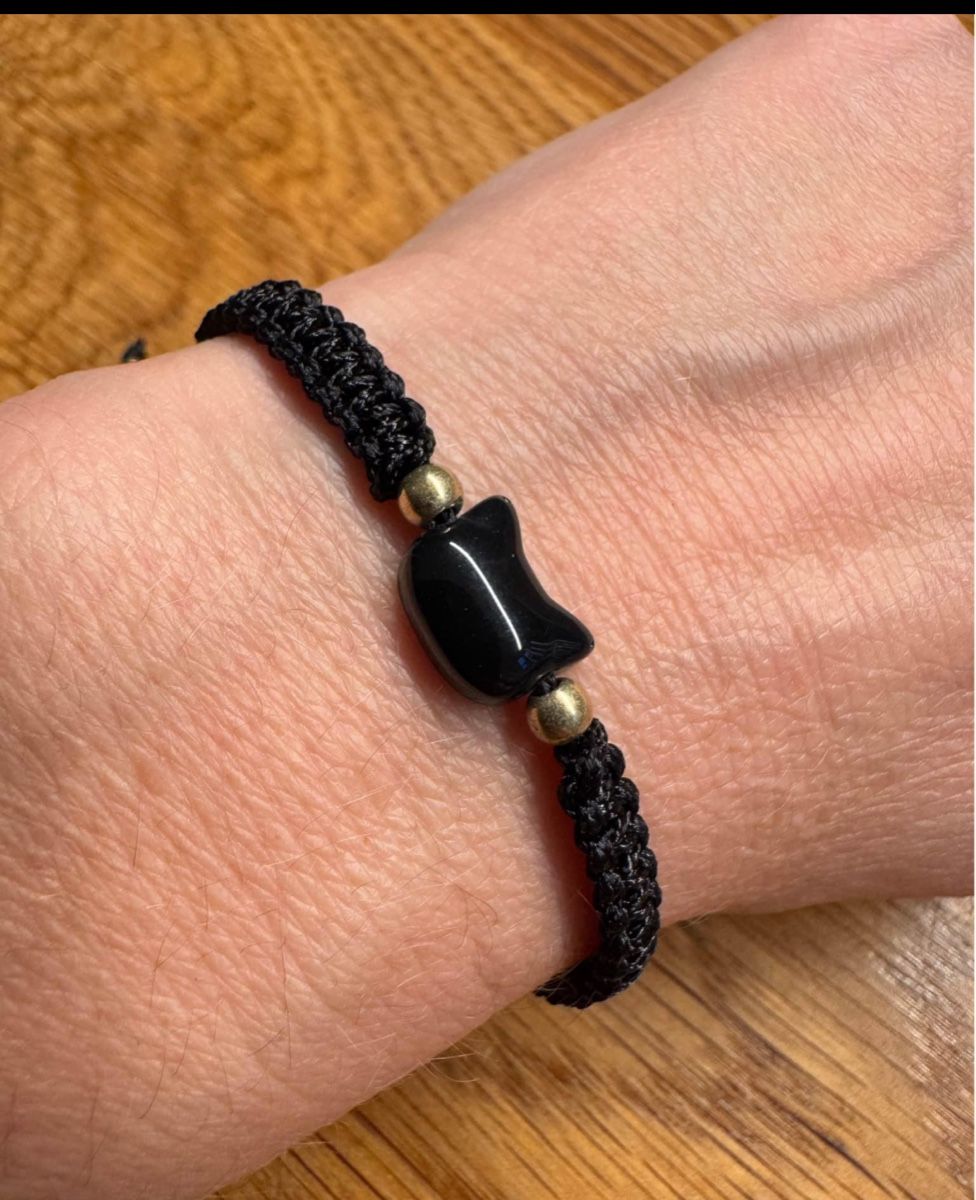 Armbänder & -reifen: 2x Katzen Armband geknüpft – Gebraucht aus Niederbüren von Oetschli 2