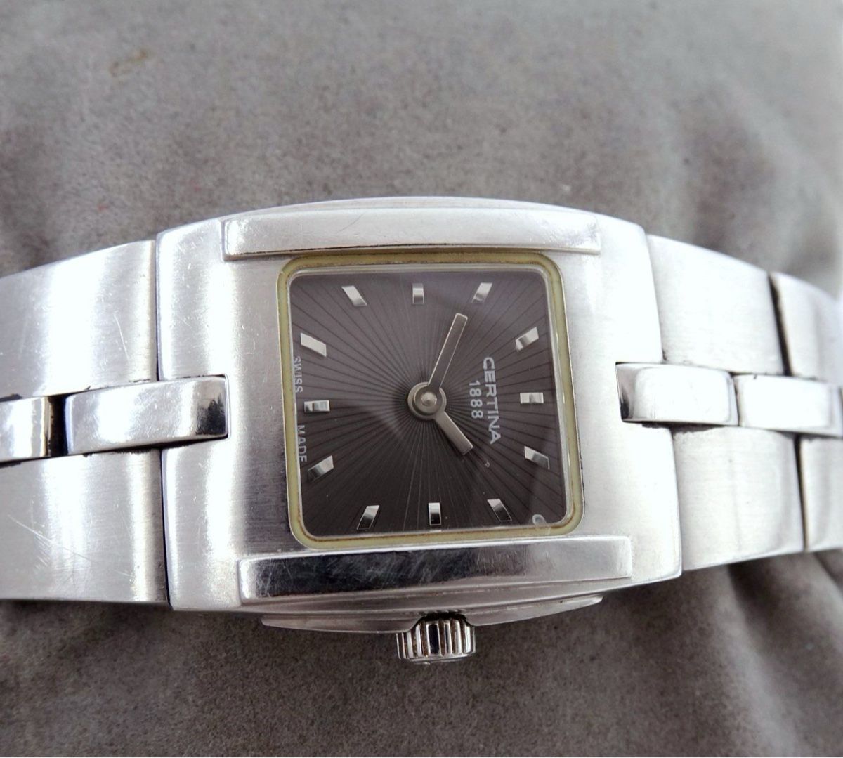 Certina Uhren: Certina DS Mini, Stahl, seltenes Modell, Damen – Gebraucht aus Untersiggenthal von TimeandShine 3