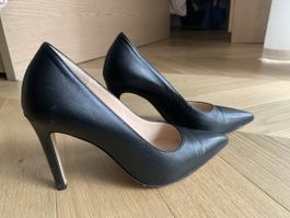 HÖGL Black leather stilettos/ pumps 36.5