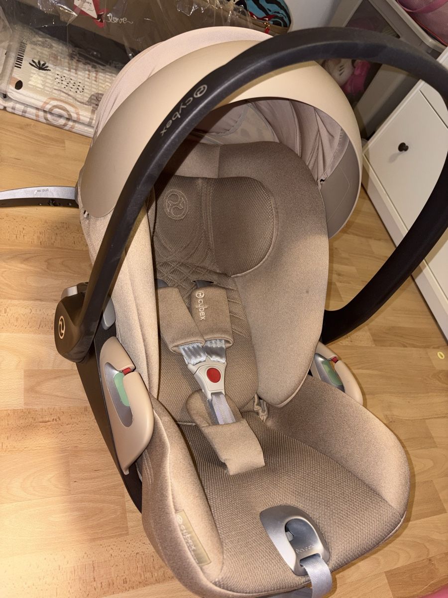 Cybex Poussette: Cybex priam platinum  – D'occasion à Egg b. Zürich par zbi_d9x5 5