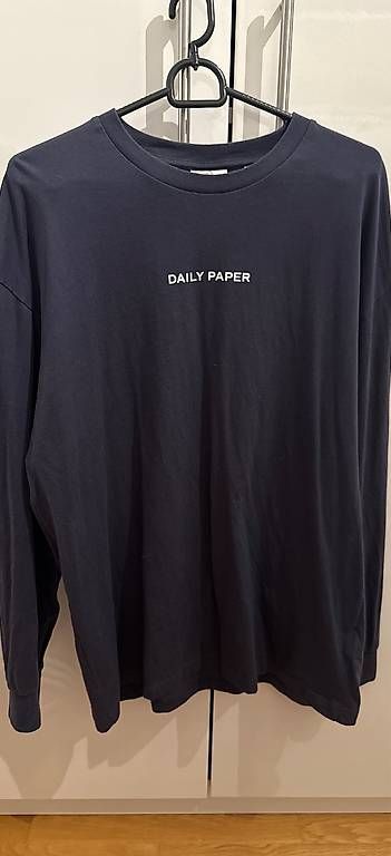 T-shirt: Daily Paper Shirt Gr. L – Usato da Langenthal venduto da AliceAmmann