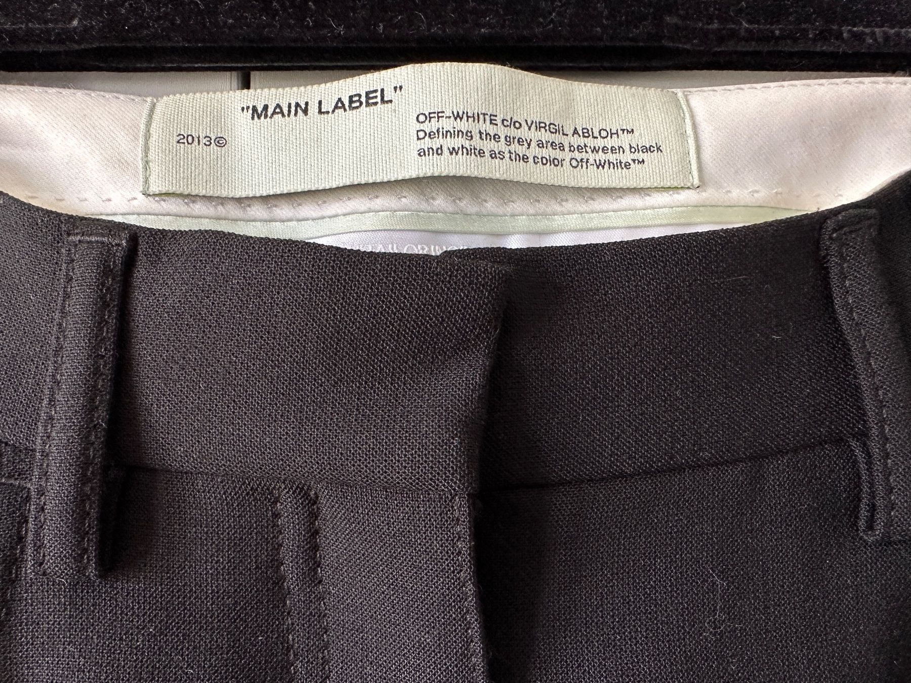 Off-White Pantaloni: Off White black tailored pants – Nuovo (secondo la descrizione) da Genève venduto da kam_m6mq 3