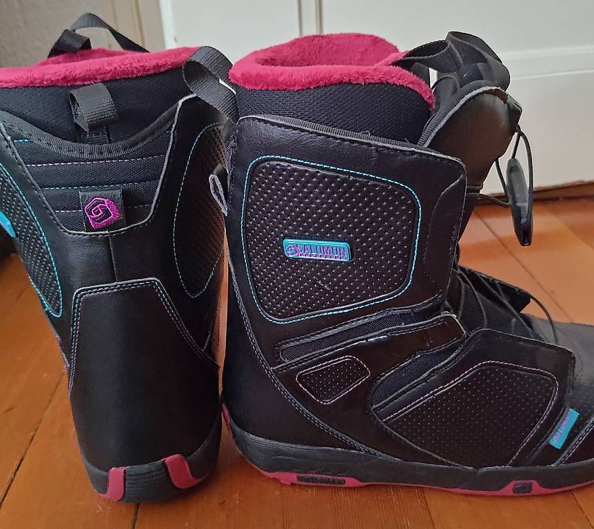 Chaussures femmes: Chaussure de snow taille 39 – D'occasion à Lausanne par Auree_D 1