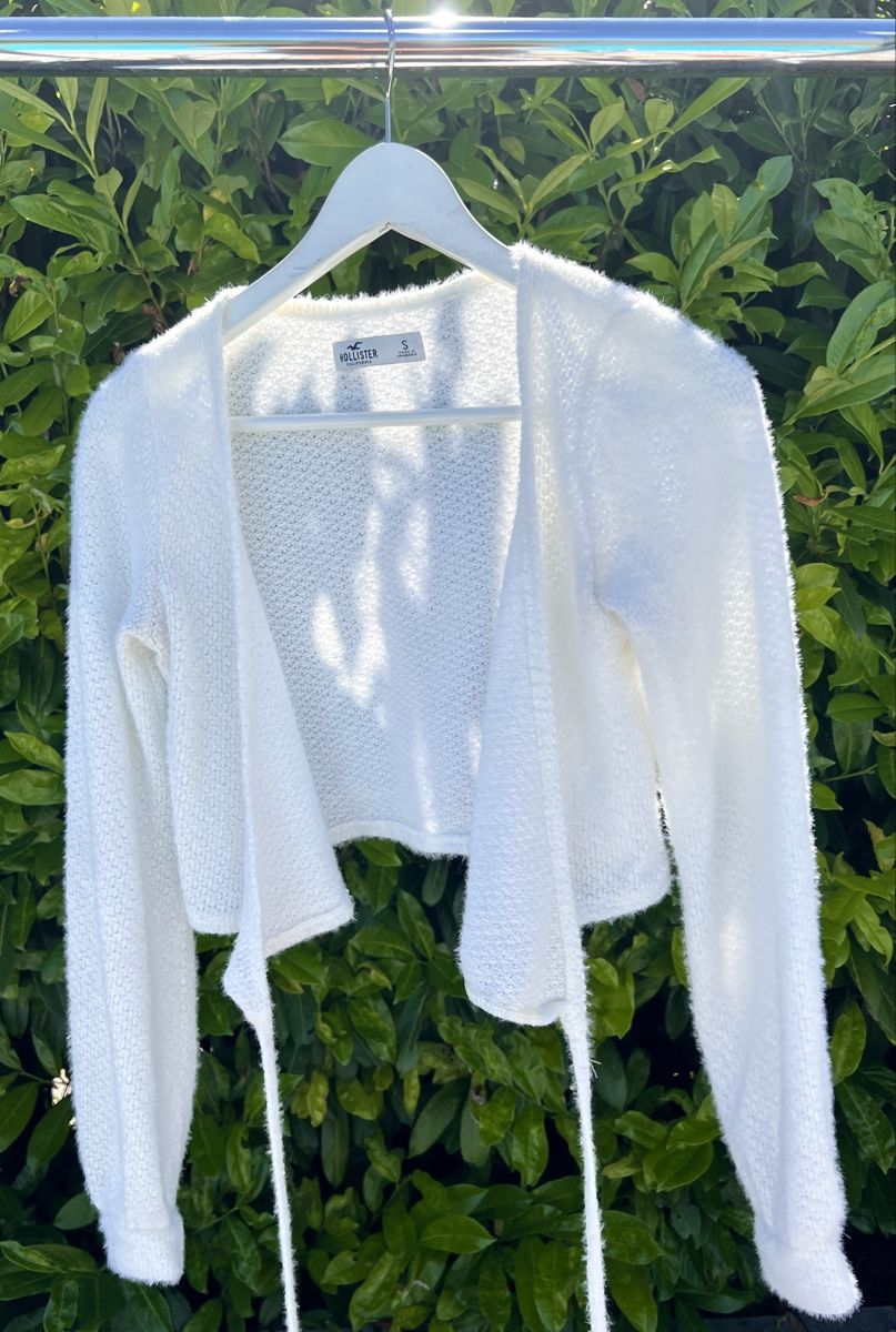 Hollister Tops: Top Hollister S – D'occasion à St-Aubin FR par claramathi 2