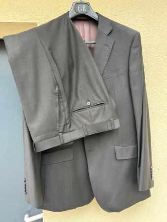 Costume Izac taille  52/45