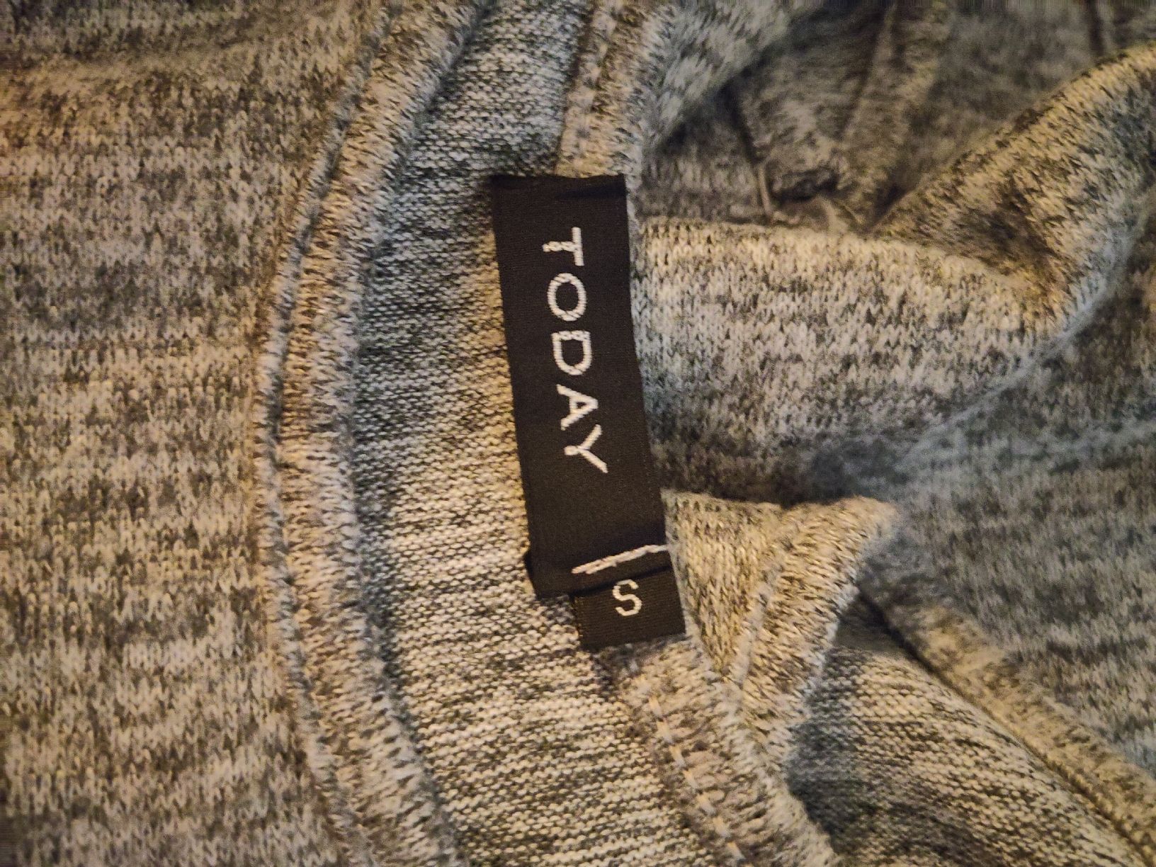 Vestiti: Pullover- Kleid, Grösse S, Grau melange – Usato da Dübendorf venduto da Cocochala8 2