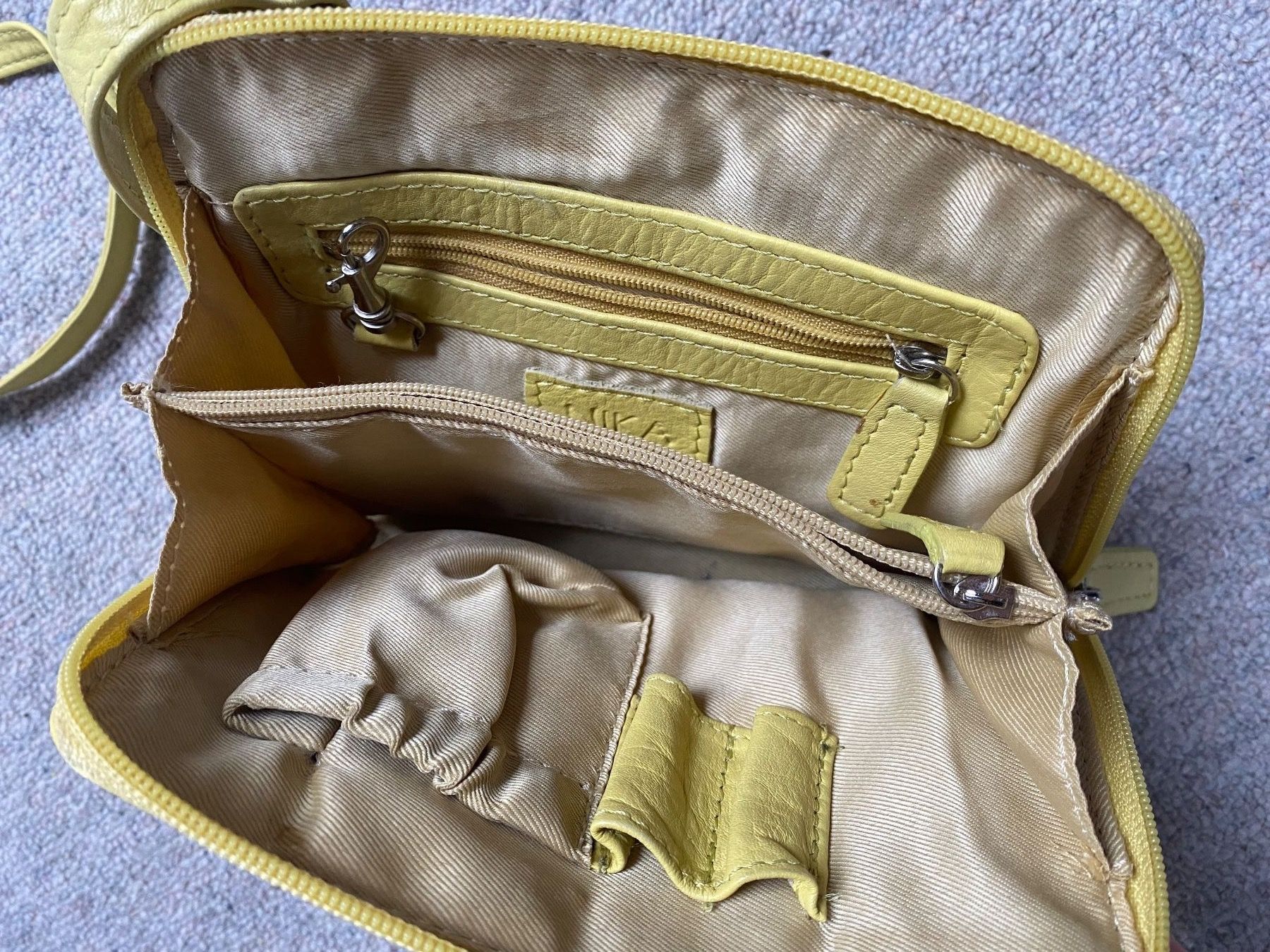 Taschen für Damen: Niko Tasche gelb – Gebraucht aus Altendorf von am9j_nt 2