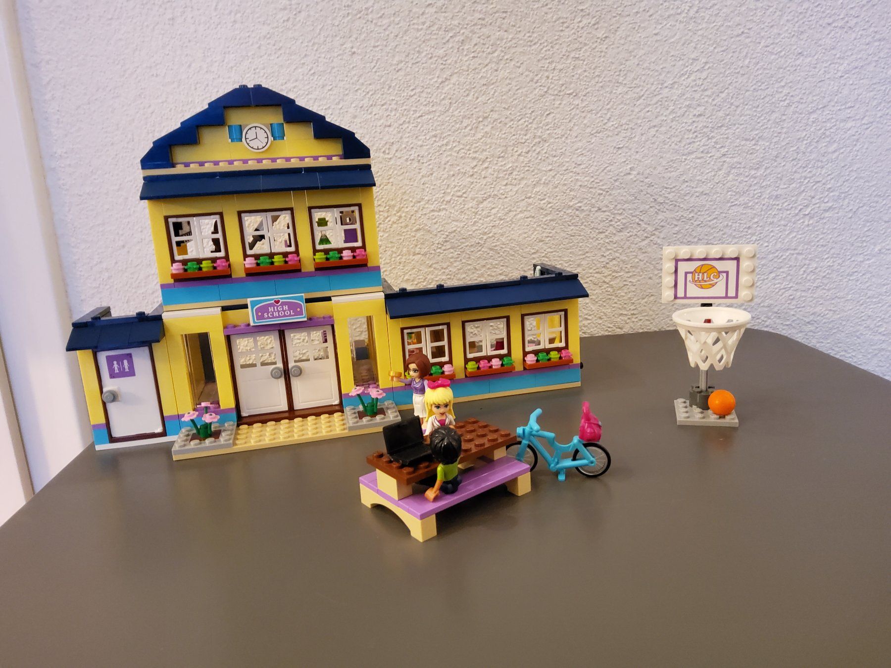 Lego Baukästen: Lego Friends Heartlake Schule 41005 – Gebraucht aus Rheinfelden von calla07 2