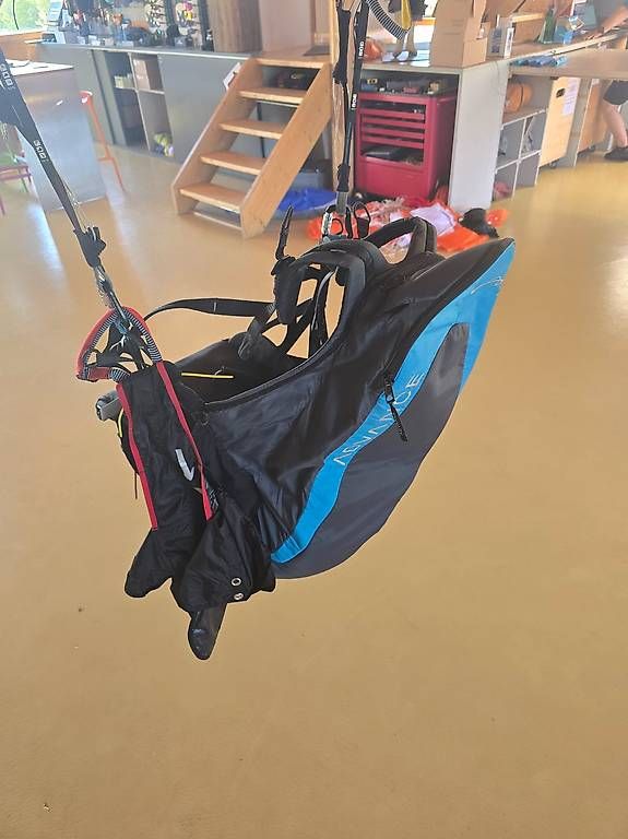 Vol libre: Advance Success 3 M – D'occasion à Matzendorf par Flugschule-Jura