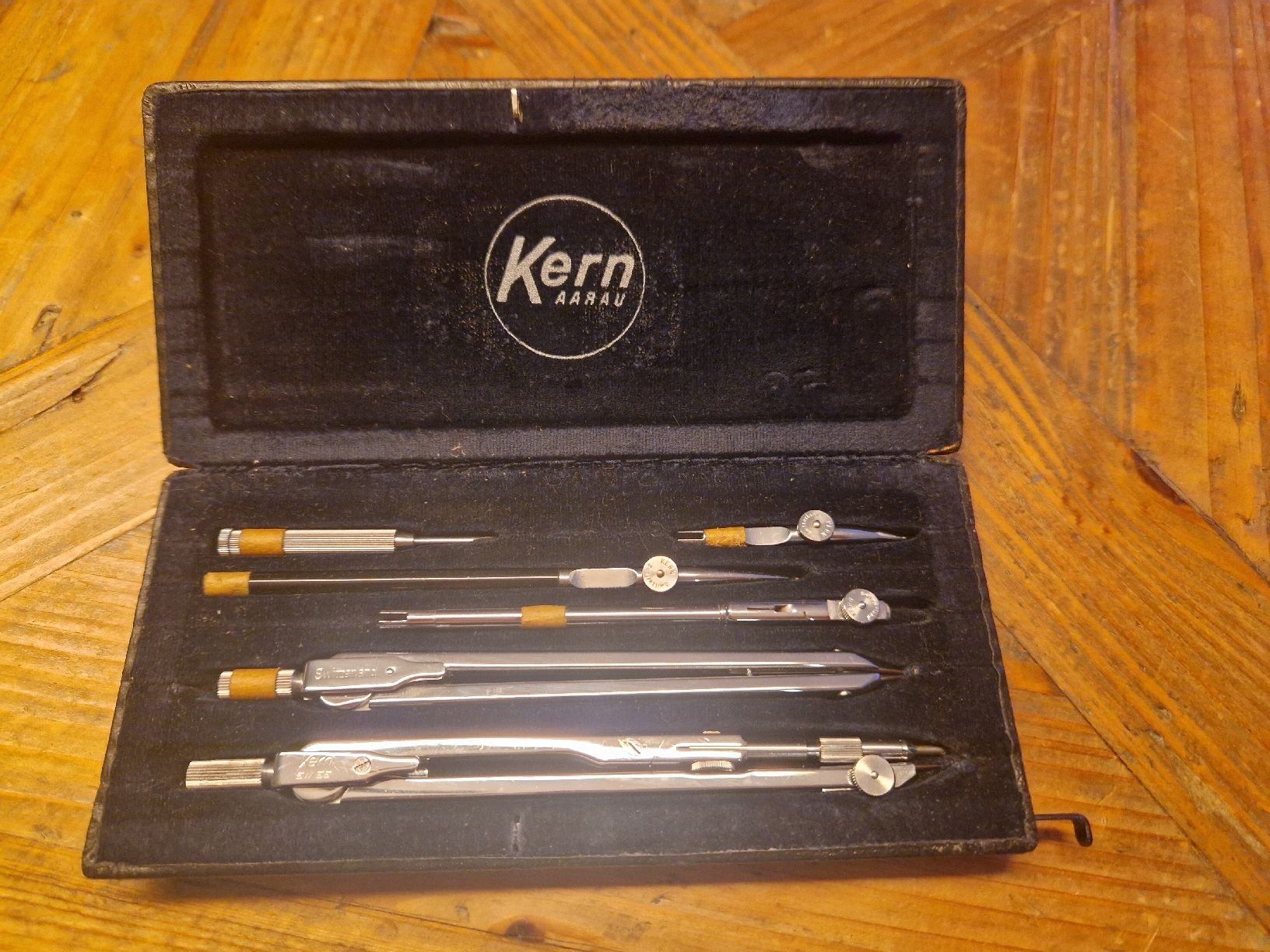 Compassi: Zirkel Set Kern mit Etui – Usato da Wettingen venduto da SC_8777
