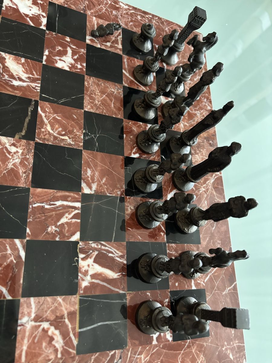 Spiele: Schachbrett Rot/Schwarz Marmor Defekt – Defekt aus Flums von Limatools 2