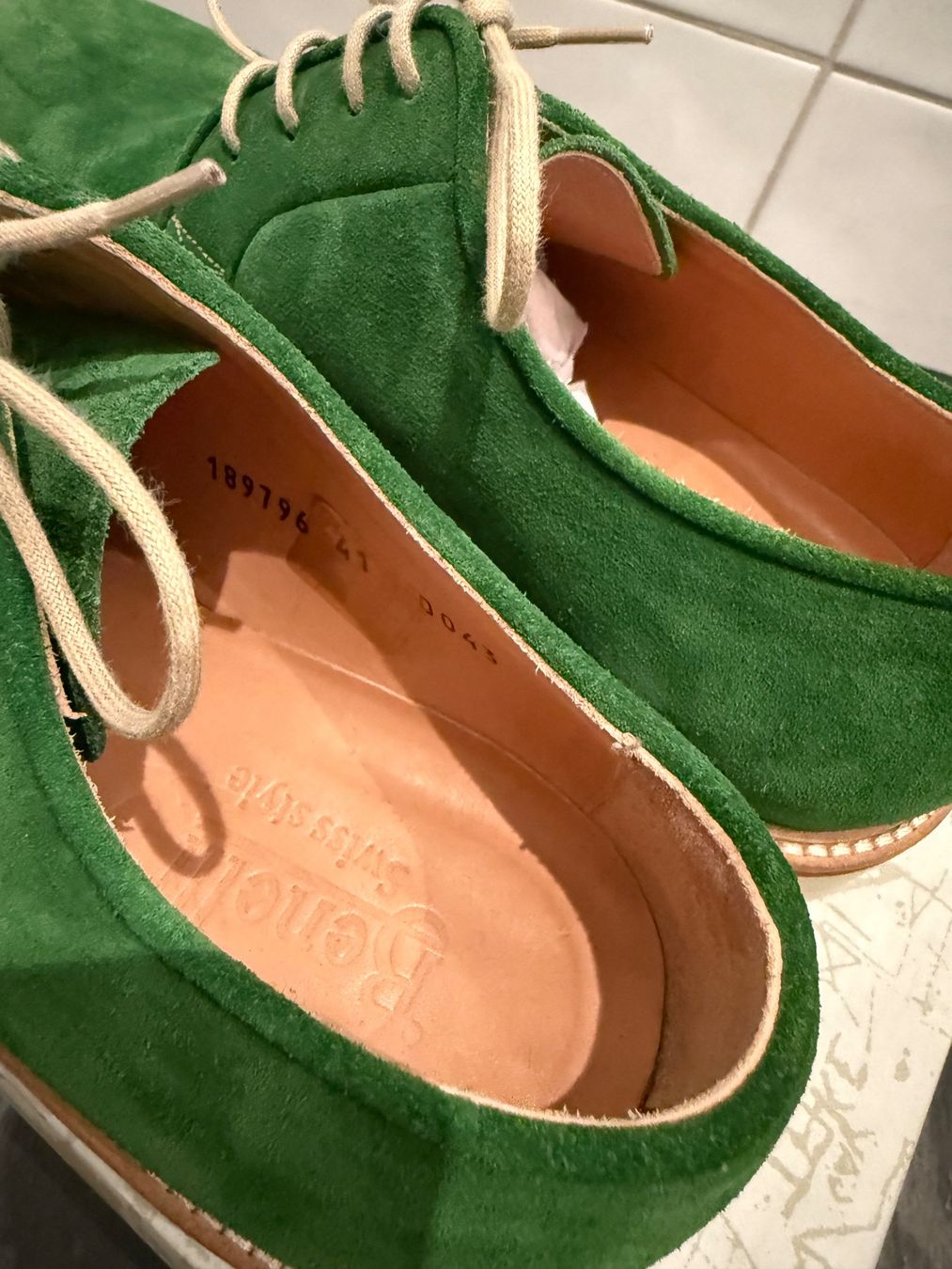 Benelli Herrenschuhe: Grüner Schnürer Benelli Gr. 41 – Gebraucht aus Chur von spicebone 5