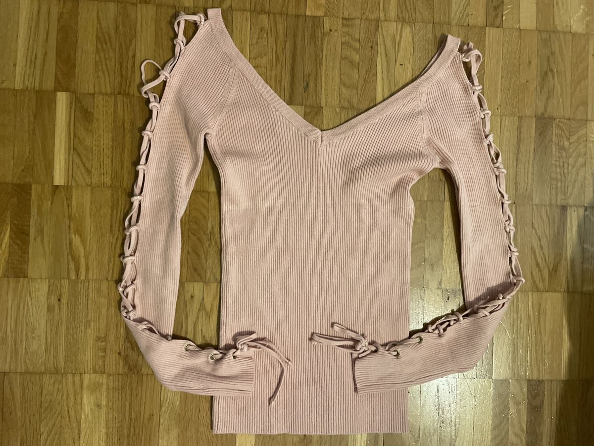 Tally Weijl Tops: Pull – Neuf (Voir description) à Pont-de-la-Morge (Sion) par hel_bh28