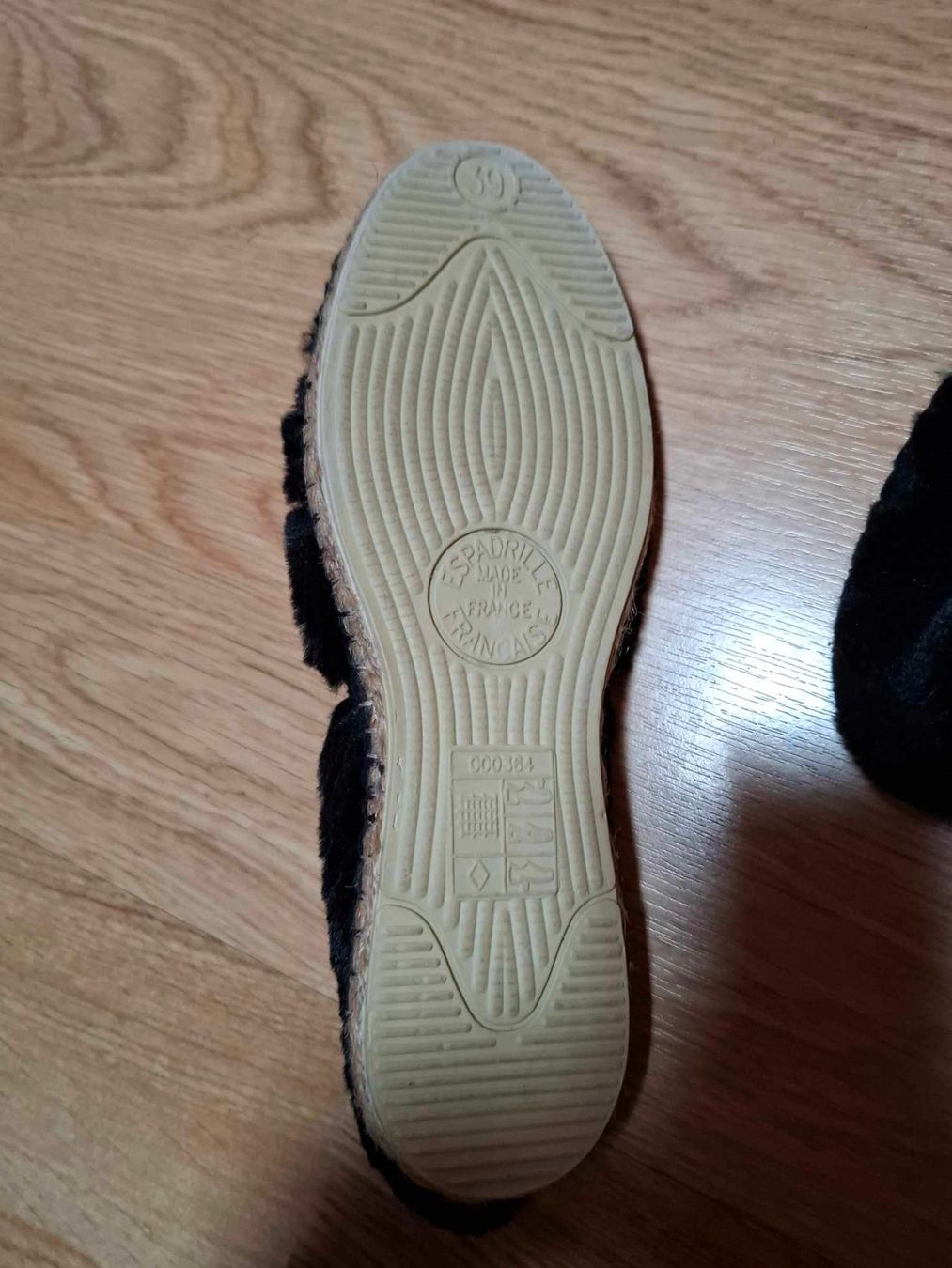 Scarpe da donna: espadrilles pantoufles moumoute Hegoa – Nuovo (secondo la descrizione) da Arnex-sur-Orbe venduto da kprt 1