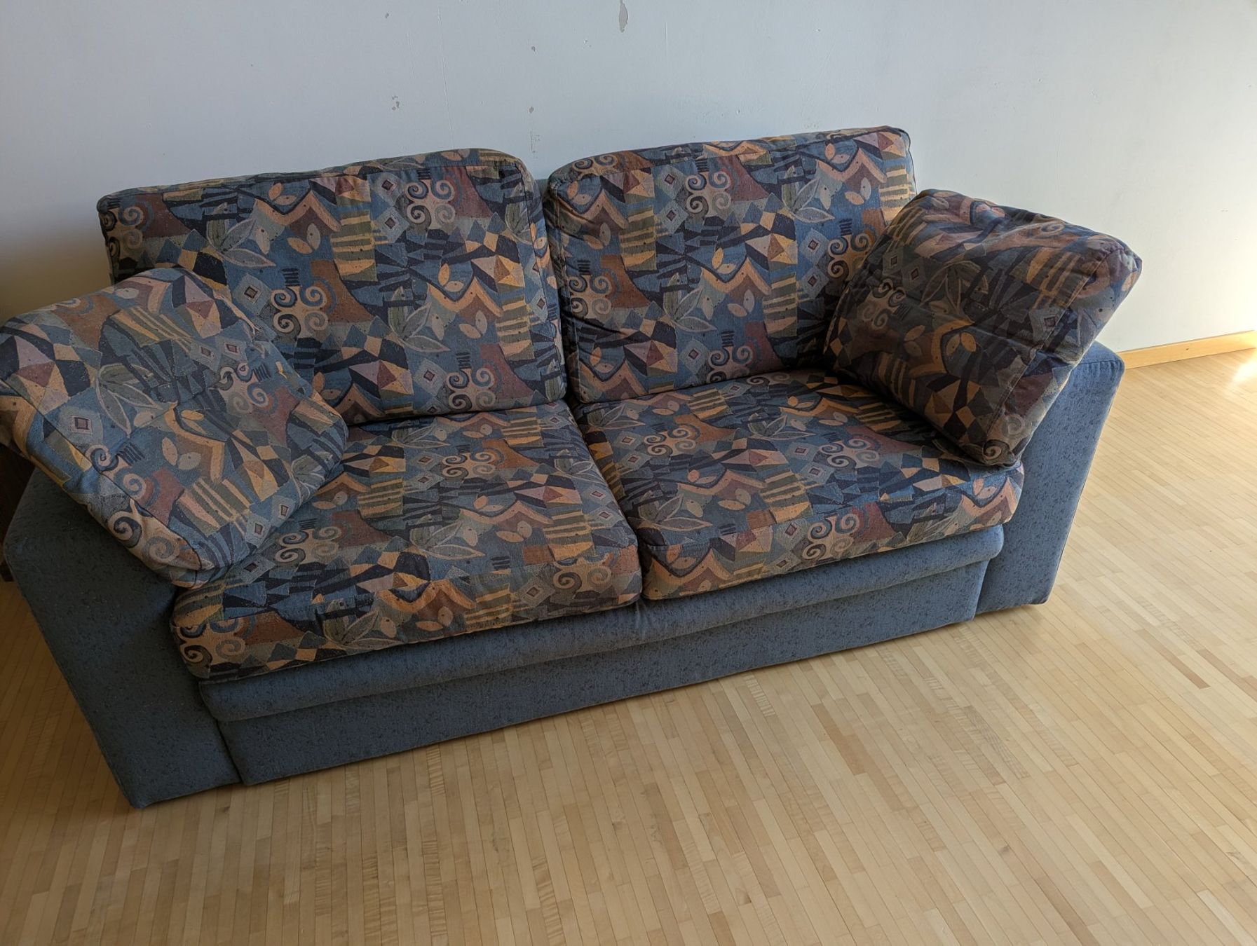 Sofas: Schlafsofa / Bettsofa  - guter Zustand! – Gebraucht aus Hauptwil von Markuseli