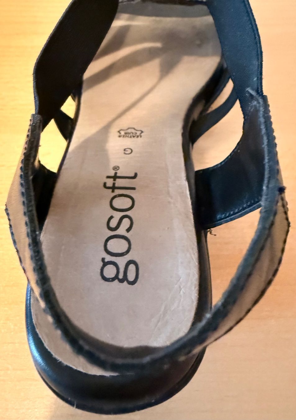 Scarpe da donna: Sandales Noirs Gosoft taille 38 en cuir – Usato da Genève venduto da lac_pf6t 7