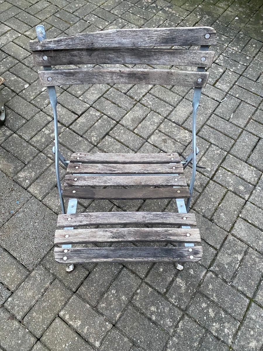 Sedie: Holz Klappstühle vom Gurten – Usato da Aarberg venduto da Jakaro 3