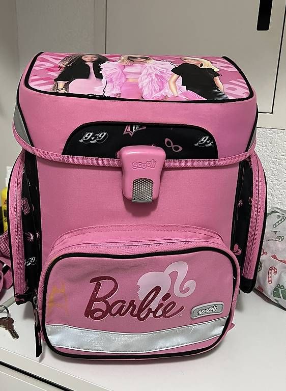 Barbie Kindertaschen: Barbie Schultasche Scooli – Gebraucht aus Pieterlen von Sene93