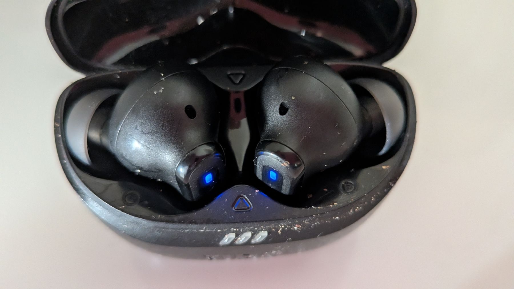 JBL Cuffie: JBL Tune Buds Bluetooth Kopfhörer schwarz gebraucht – Usato da Horgen venduto da Pondolinio 1