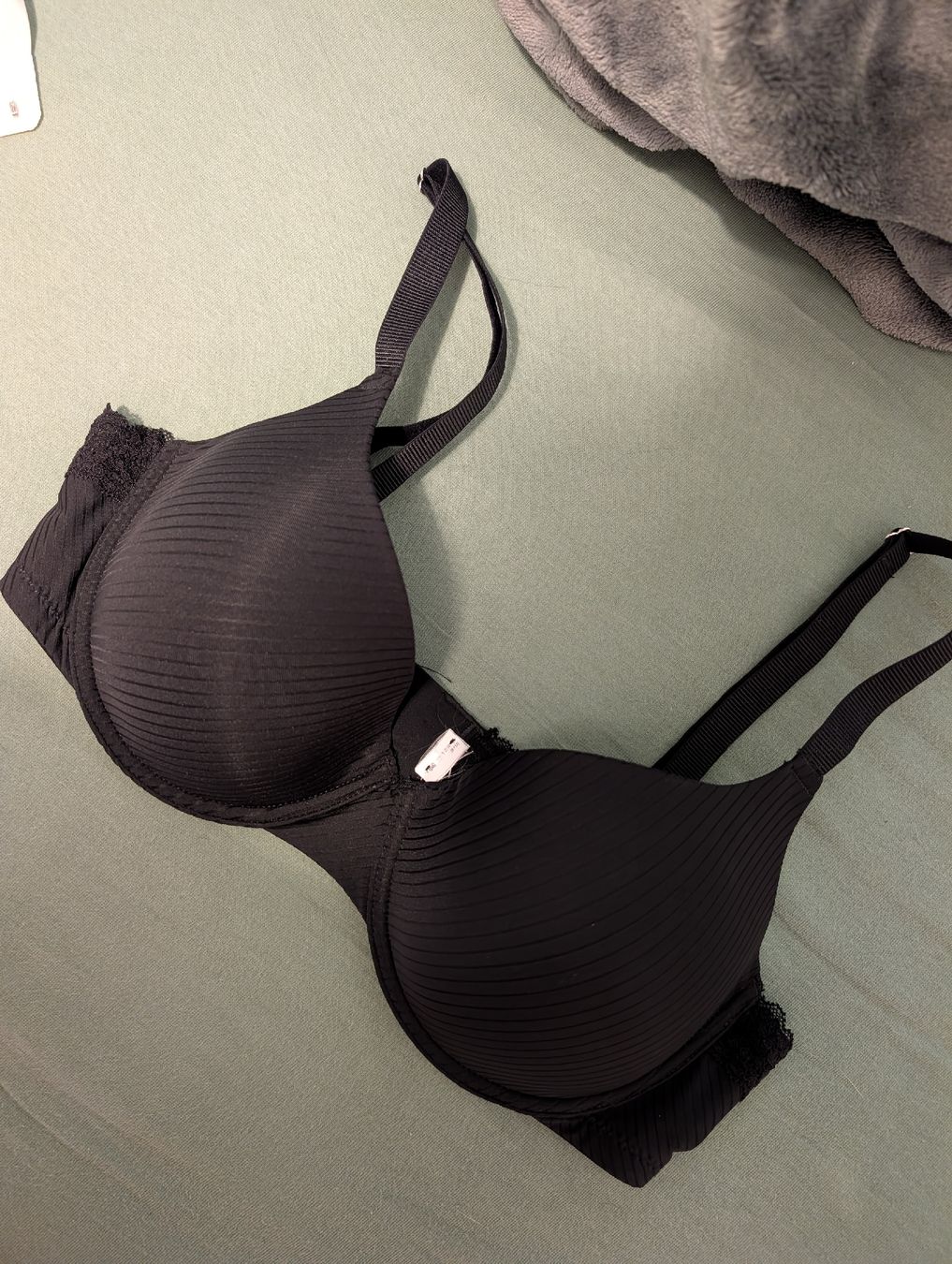 Altra biancheria intima: Women'Secret BH – Nuovo (secondo la descrizione) da Steinhausen venduto da JoJoBoxAndCo