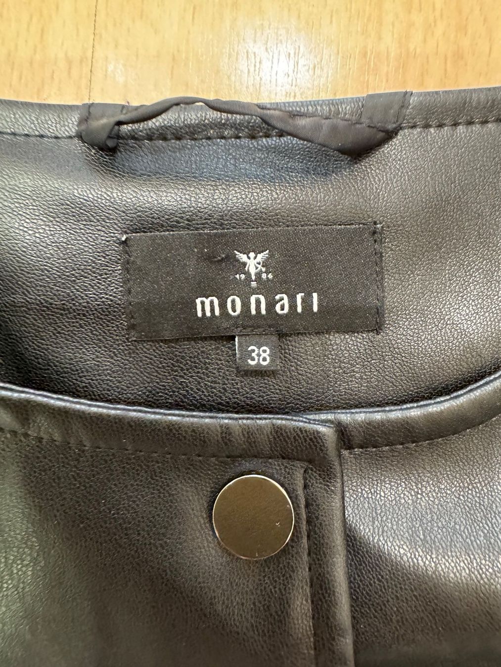 Monari Giacche: Coole Kunstlederjacke im Bomberstil, Monari, Gr. 38 – Nuovo (secondo la descrizione) da Oberrohrdorf venduto da maggys15 3