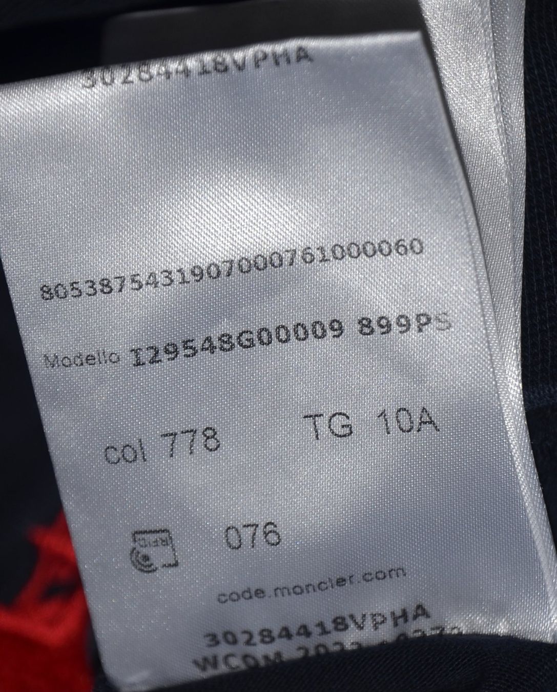 Moncler Pullover & Sweatshirts: Sweatshirt Moncler  pull .10A – Gebraucht aus Collonges von arashee 6