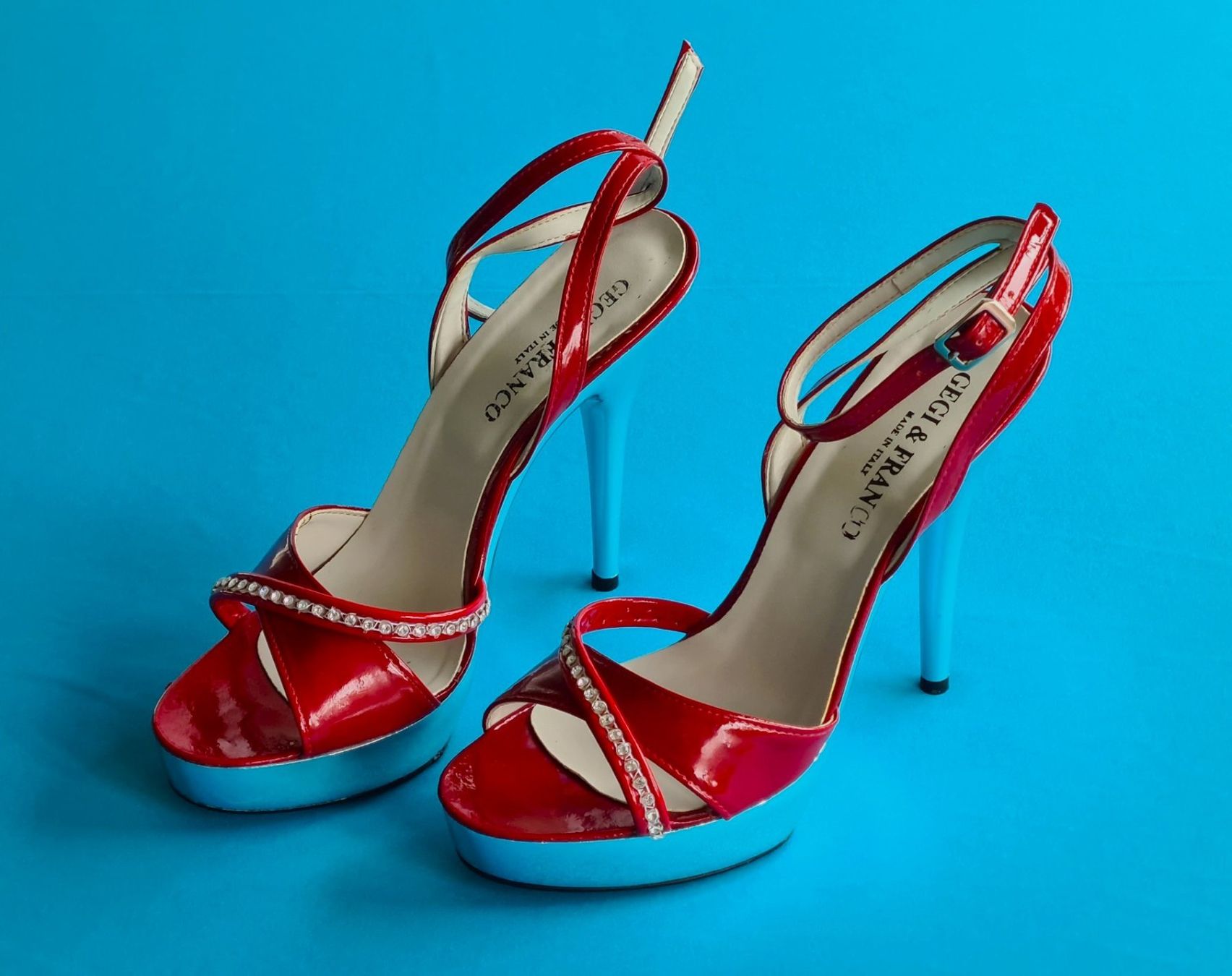 Scarpe da donna: Schuhe High Heels Gr. 37 – Usato da Saland venduto da V-Tour