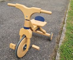 Tricycle en bois
