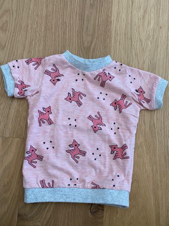 Süsses rosa T-Shirt mit Rehmotiv, Grösse 86/92, Top Zustand!