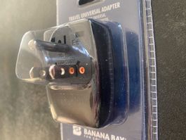 Universal-Reiseadapter / adaptateur universel de Bananan Bay