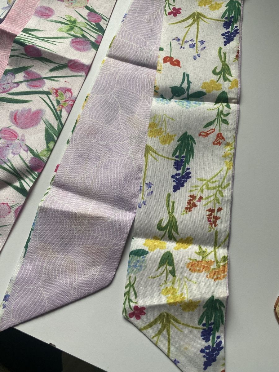 Foulards & écharpes: Twilly Tücher- Tasche oder Accessoire – Neuf (Voir description) à Göschenen par Anoli34 1