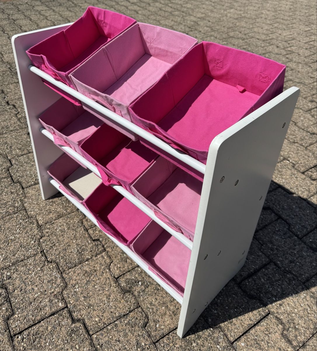 Regale: Stoffboxen mit Gestell – gratis – Gebraucht aus Gattikon von melanielu