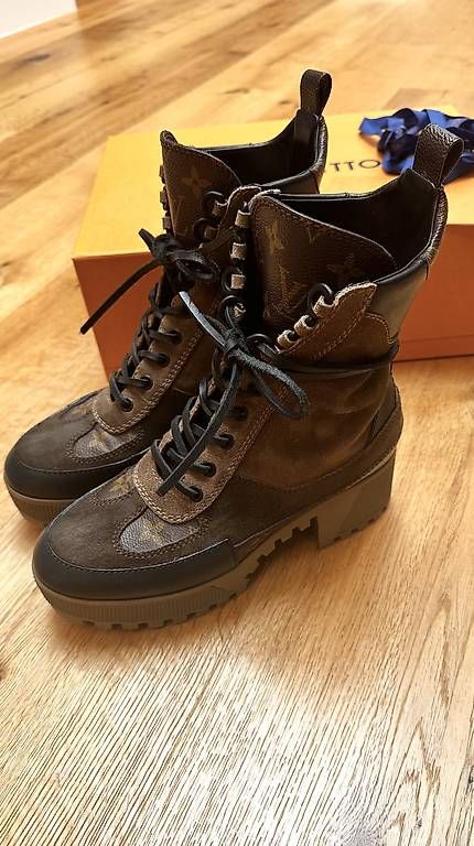 Louis Vuitton Scarpe da donna: Louis Vuitton Desert Boot Gr.36 – Usato da Widnau venduto da tinawild