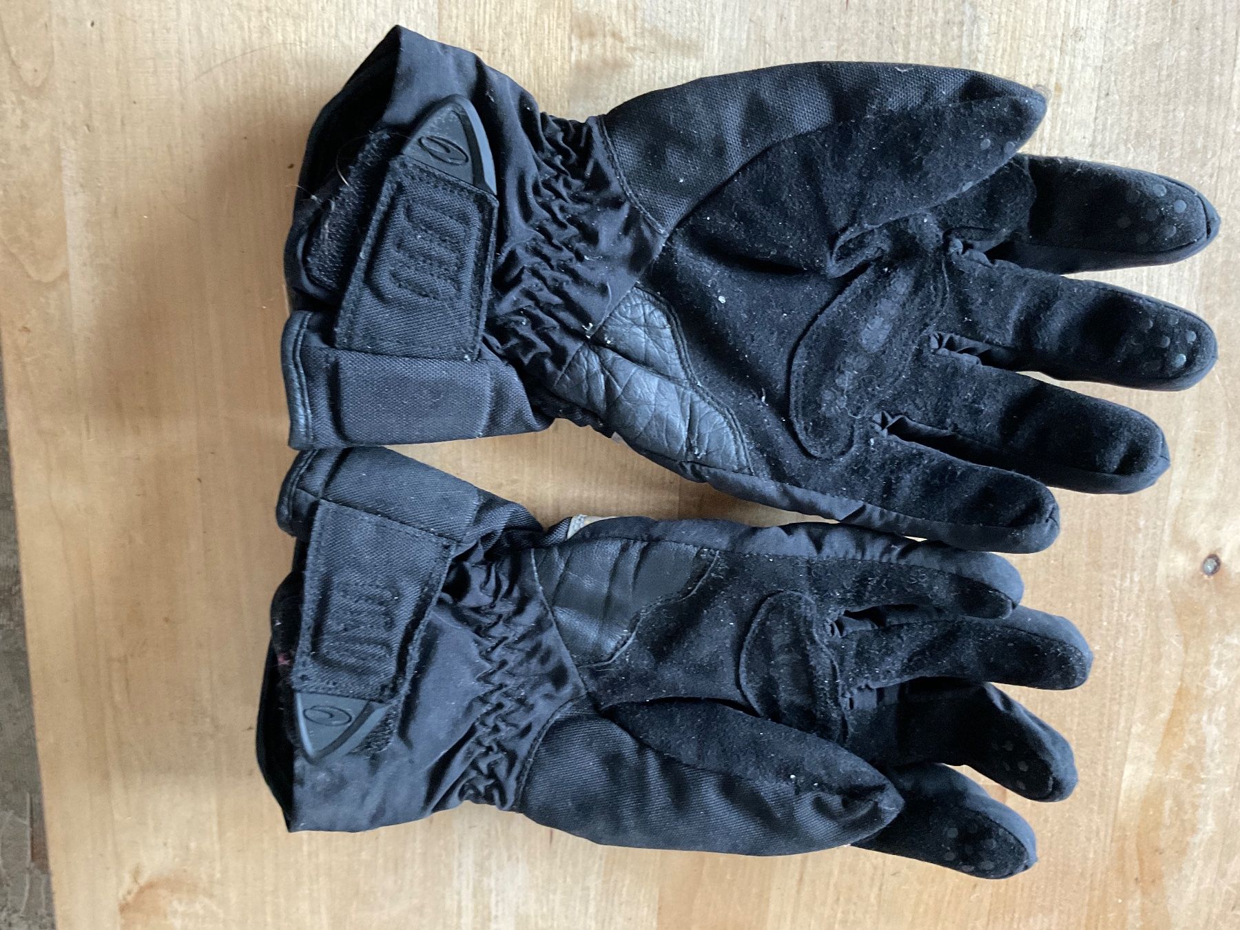 Guanti & manicotti: Richa Motorradhandschuhe Grösse S – Usato da Schinznach-Bad venduto da kappi16 1