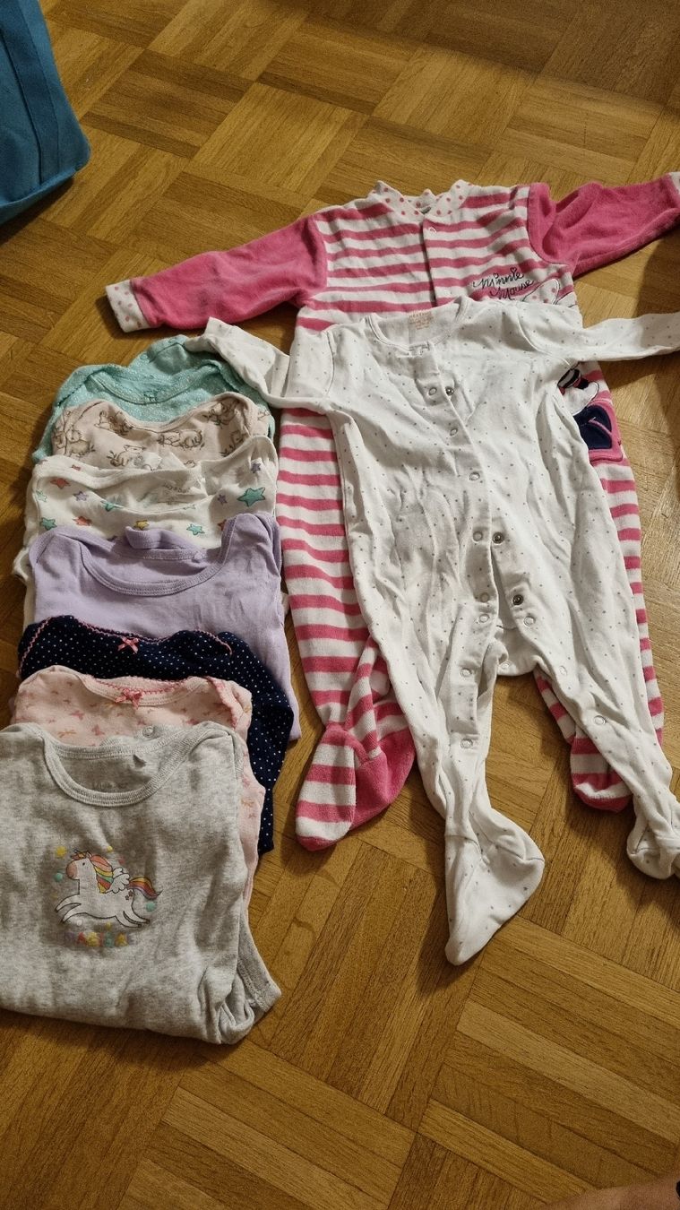 Lotti & Set di vestiti: Mädchen kleider gr. 80-86 – Usato da Seuzach venduto da ita_zp5r 4