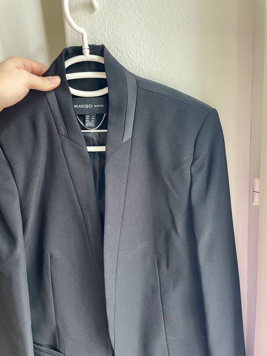 Mango Giacche: Mango Blazer Jacke, Schwarz, Grösse S, neuwertig – Usato da Zürich venduto da Carlajimena 3