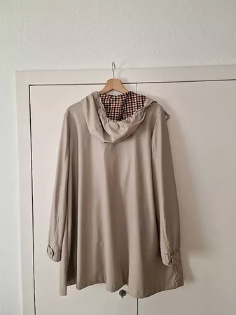 Beige Übergangsjacke von Zara - Grösse M