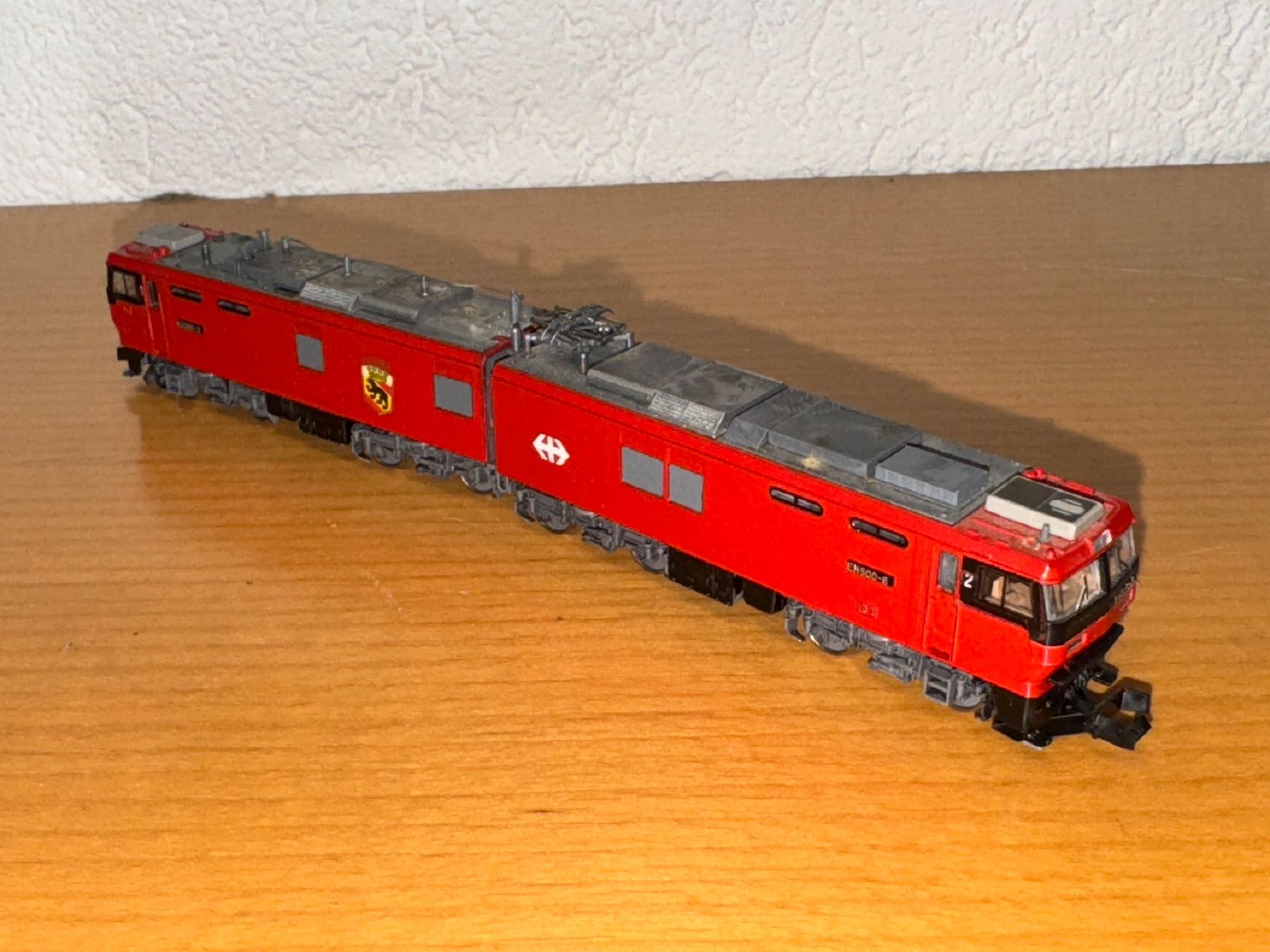 Modellini di ferrovie: Tomix Elektrolok EH500 ,  Version mit Bern Wappen – Usato da Kaiseraugst venduto da winnetou04 2